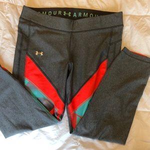 Under Armour crop leggings